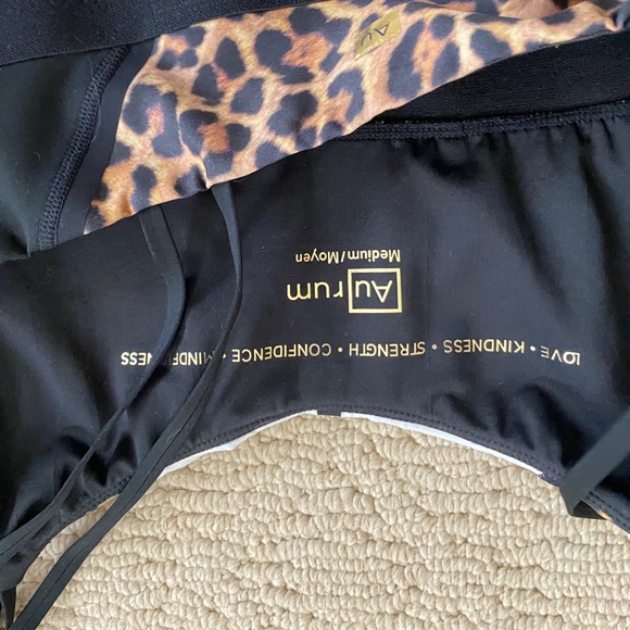Aurum Animal Print Bravery Sports Bra - Picture 9 of 9
